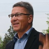 Александр Бутнарь