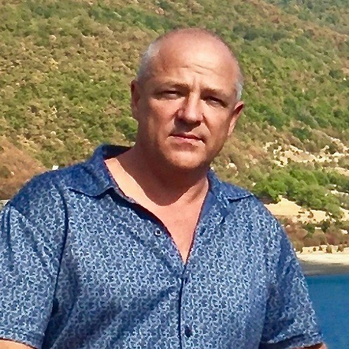 Горохов Александр Витальевич Гид в городе Сочи, Новый Афон, Гагра, Пицунда, озеро Рица