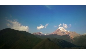 Казбеги, Исторический Тур, Живописные Горы и Природа